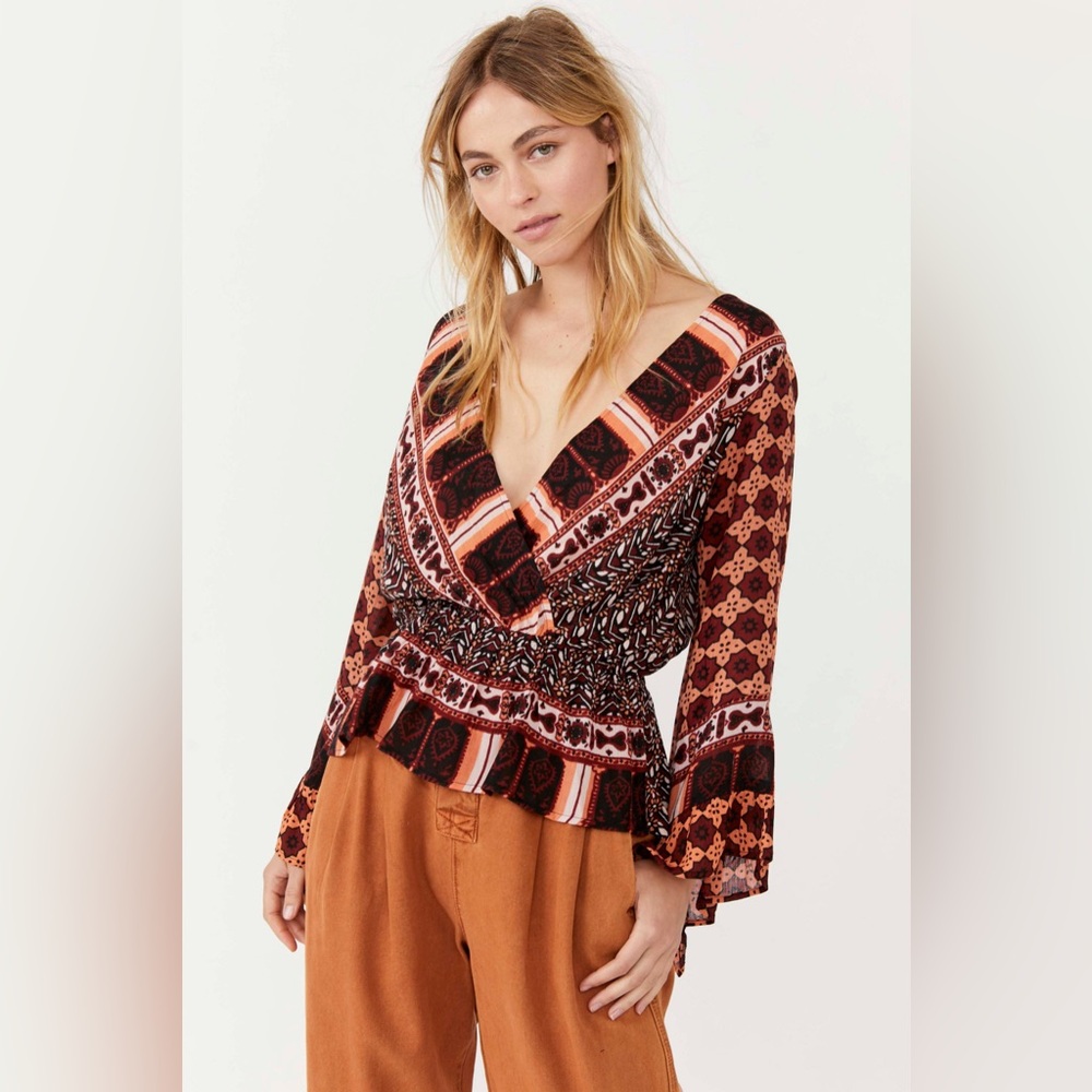 Free People Size XL Rosalie Bell Sleeve Faux Wrap Boho Top Coral Combo Blouse
